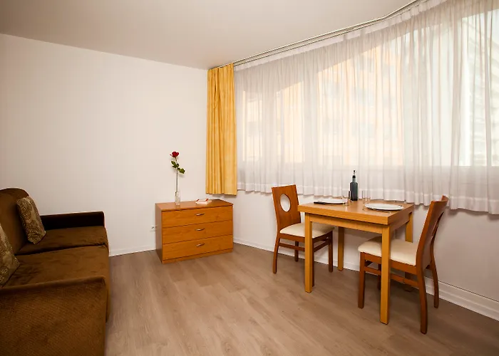 Séjours&Affaires Montreuil Saint Mandé